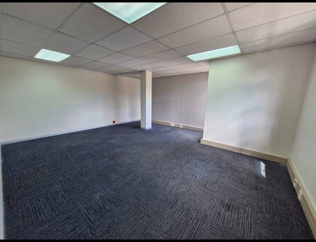 286M² OFFICE TO LET IN BARDENE
